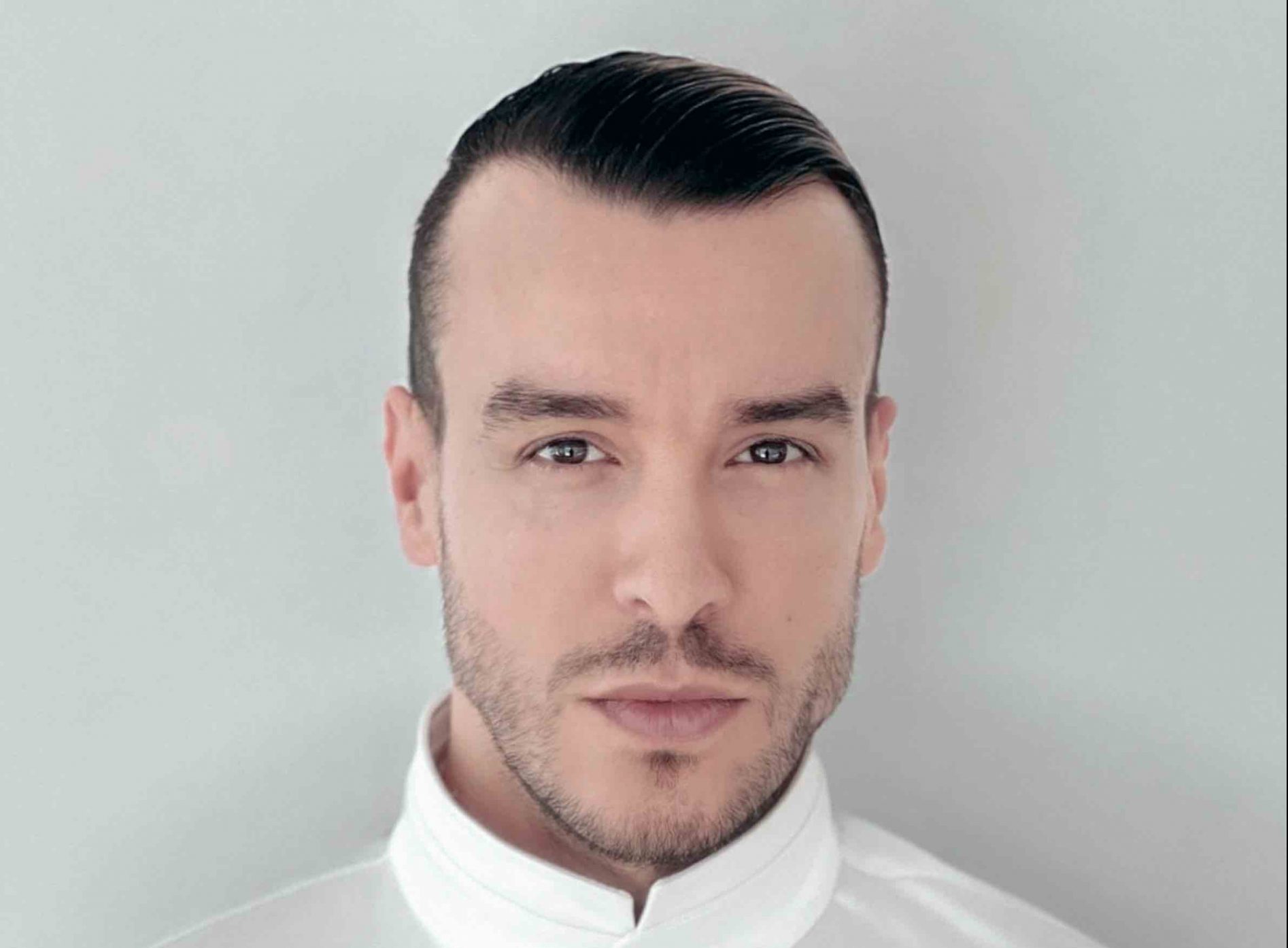 Cem Adrian Menajeri-menajerlik